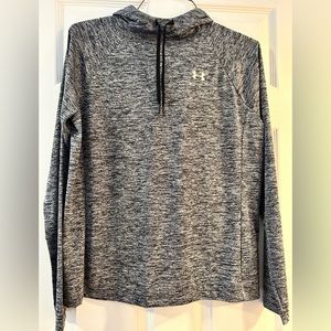 Under Armor long sleeve hoodie